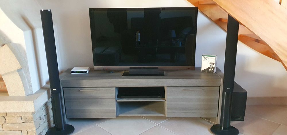 t&eacute;l&eacute; Sony bravia 122cm et home cin&eacute;ma 5.1 Sony. Photos/Video/TV