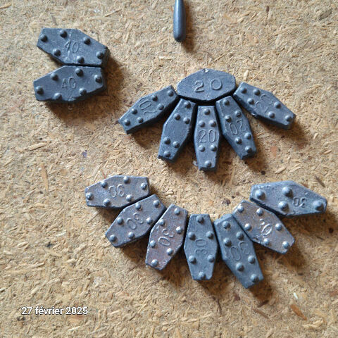 Lot de plomb hexagonaux avec des poids diff�rents , pour la 11 Saumur (49)