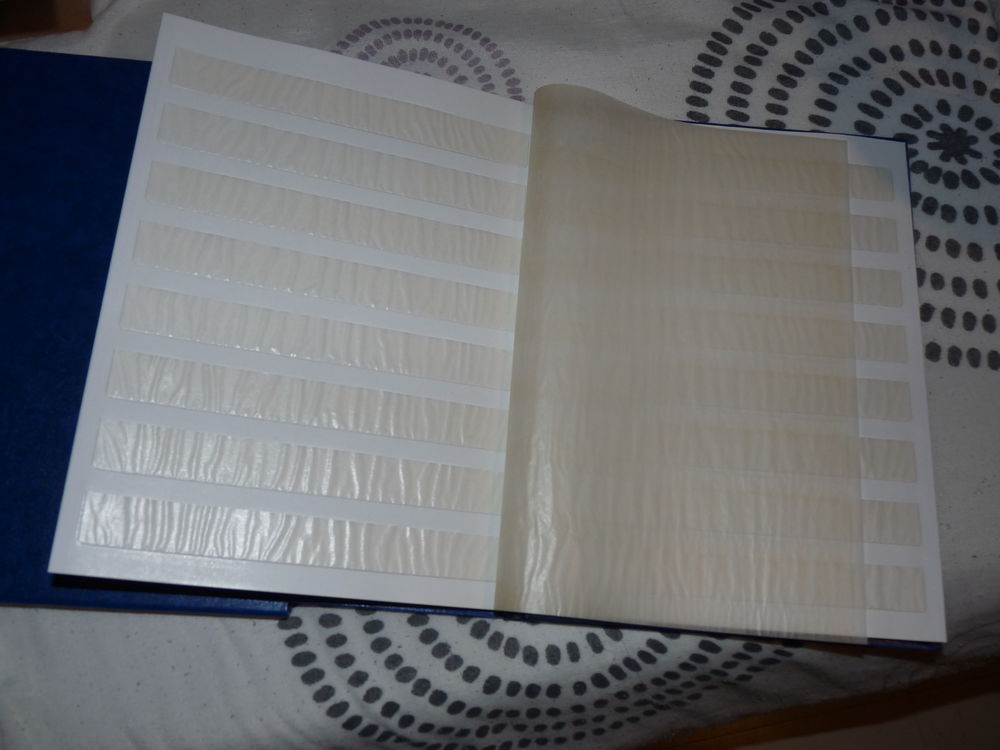 Collection de timbres + albums 