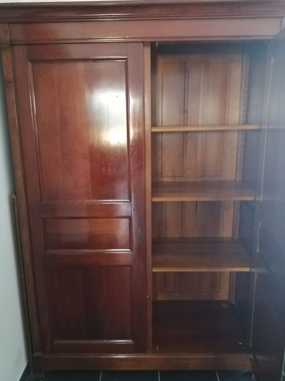 AV ARMOIRE merisier massif Meubles