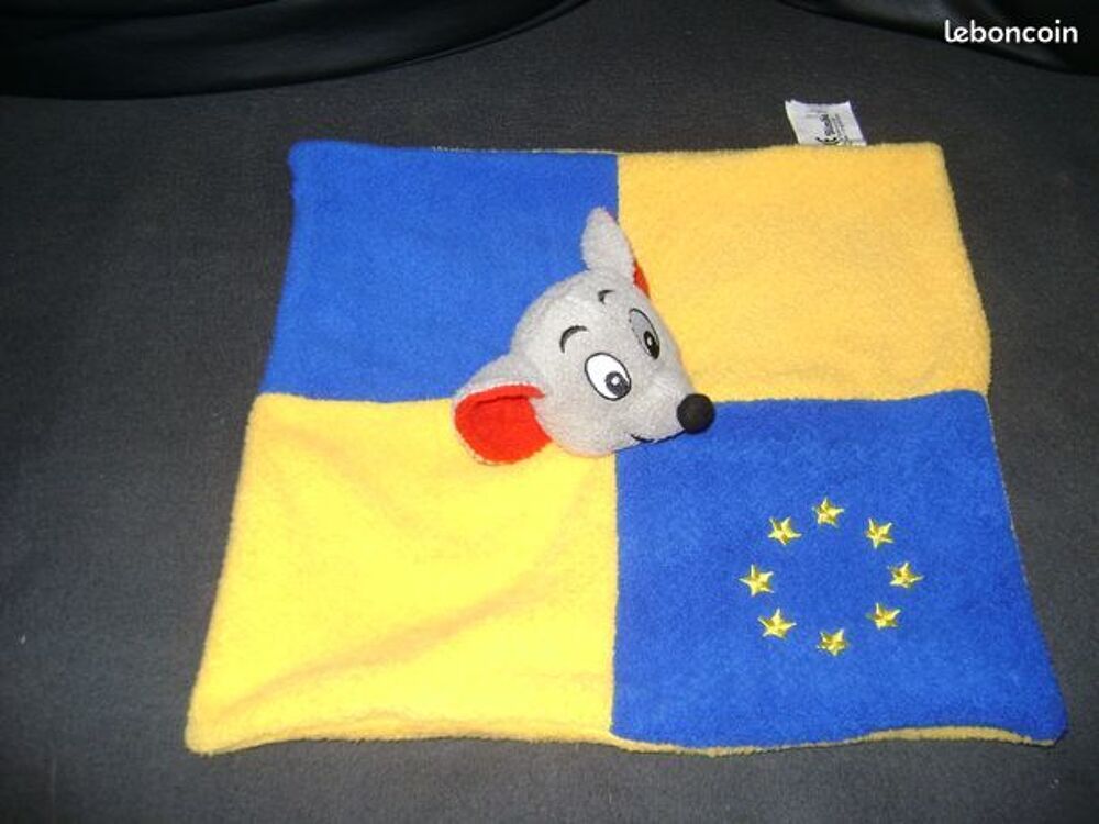 Doudou carre plat souris - europa park Puériculture