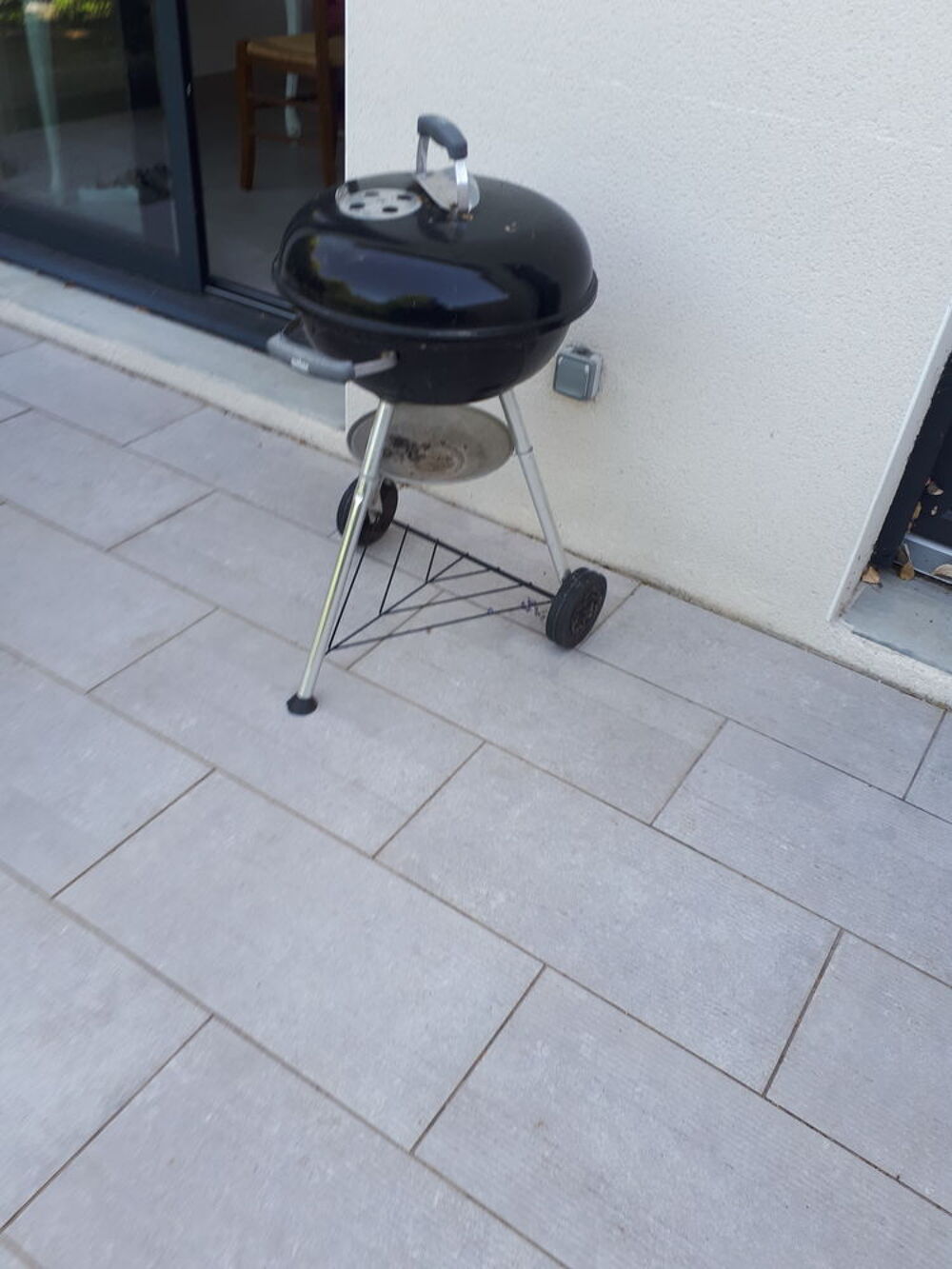 barbecue weber boule prix 39 euros , bon &eacute;tat Jardin