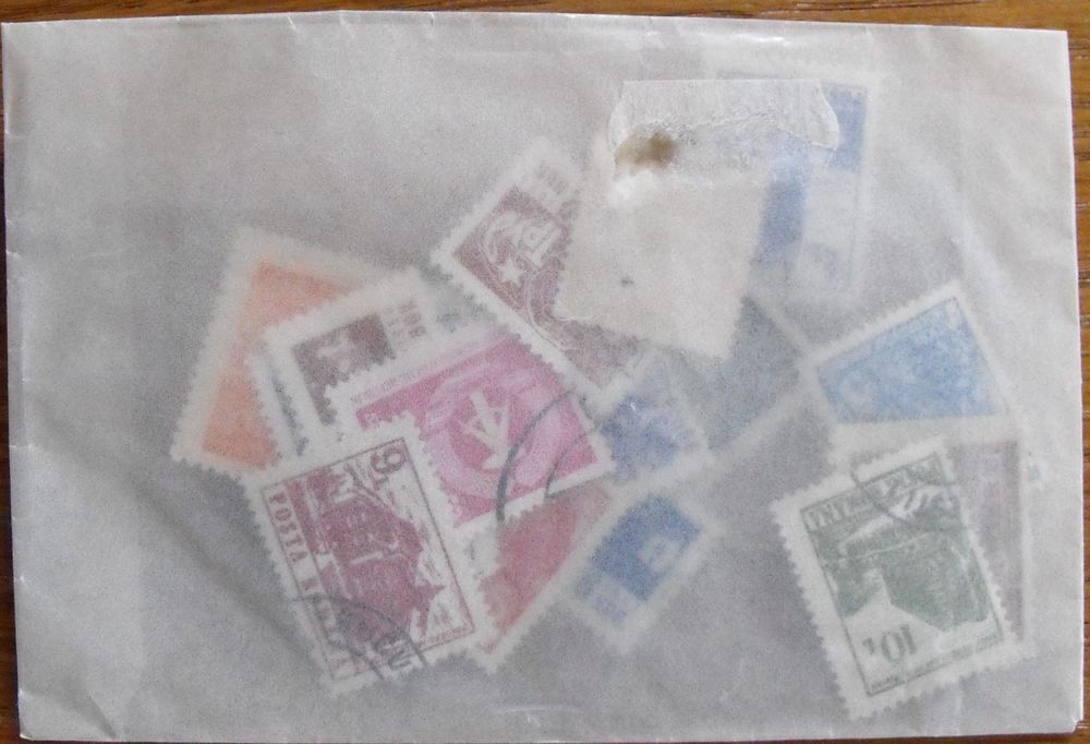 Ancien carnet de timbres 