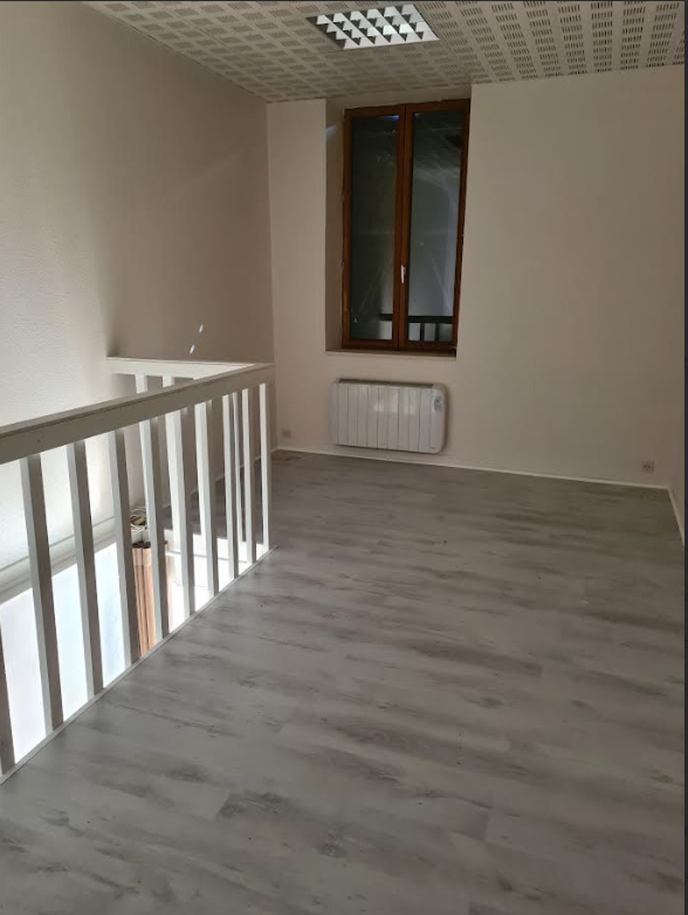   LOCAL PROFESSIONNEL A LOUER MONTCHANIN CENTRE Montchanin