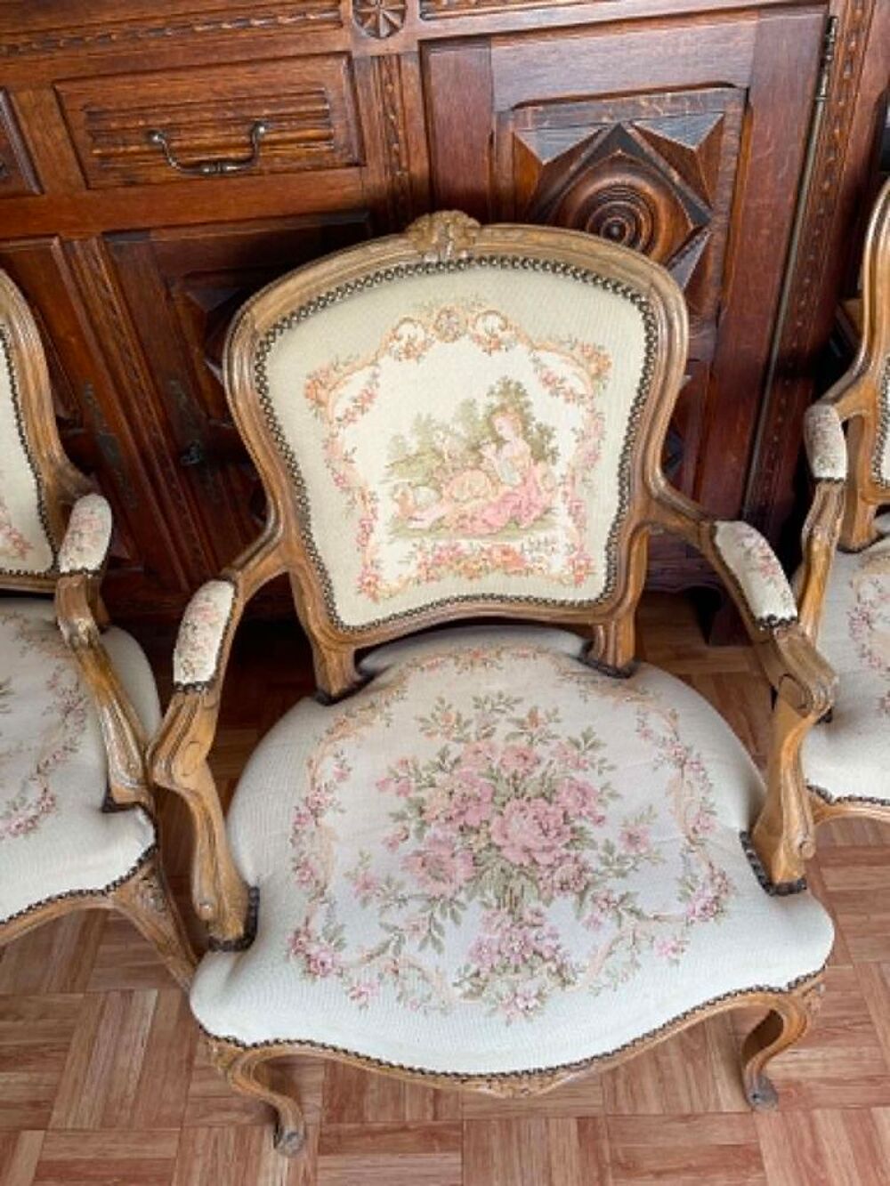 4 fauteuils cabriolet style louis XV a refaire Décoration