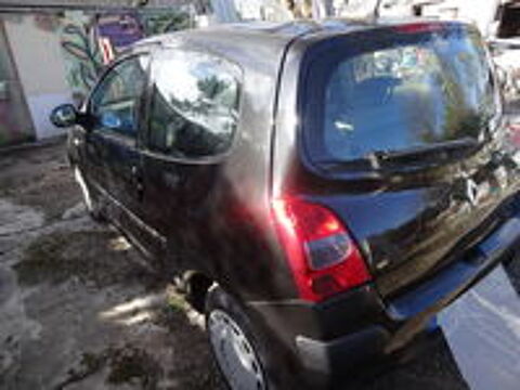 Twingo II 1.2 16v 75 eco2 Expression Quickshift 2007 occasion 82200 Boudou