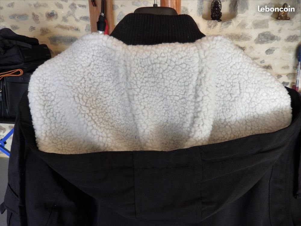 Parka 
Vêtements