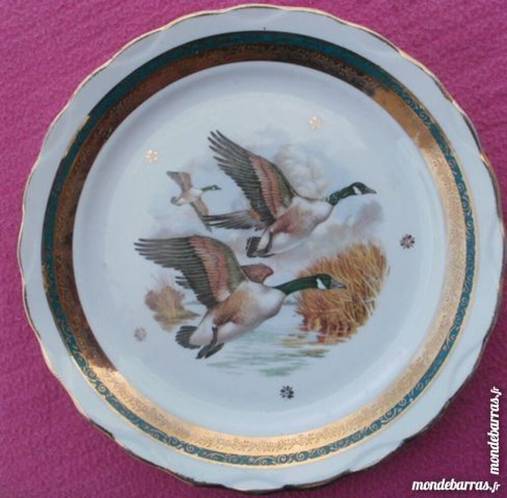 Assiette d&eacute;corative canards sauvages - Limoges LUN Cuisine