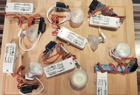 6 Transformateurs HEP 10-60W + ampoules halog�ne pour spot Montrouge (92)