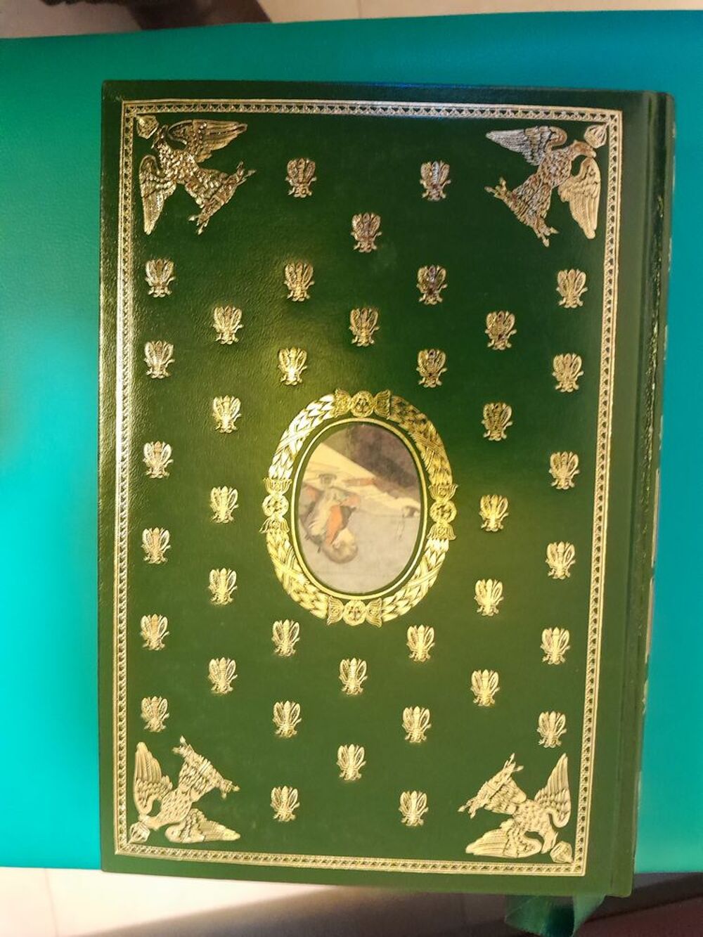 Une collection de 8 volumes de NAPOLEON par Max Gallo Livres et BD