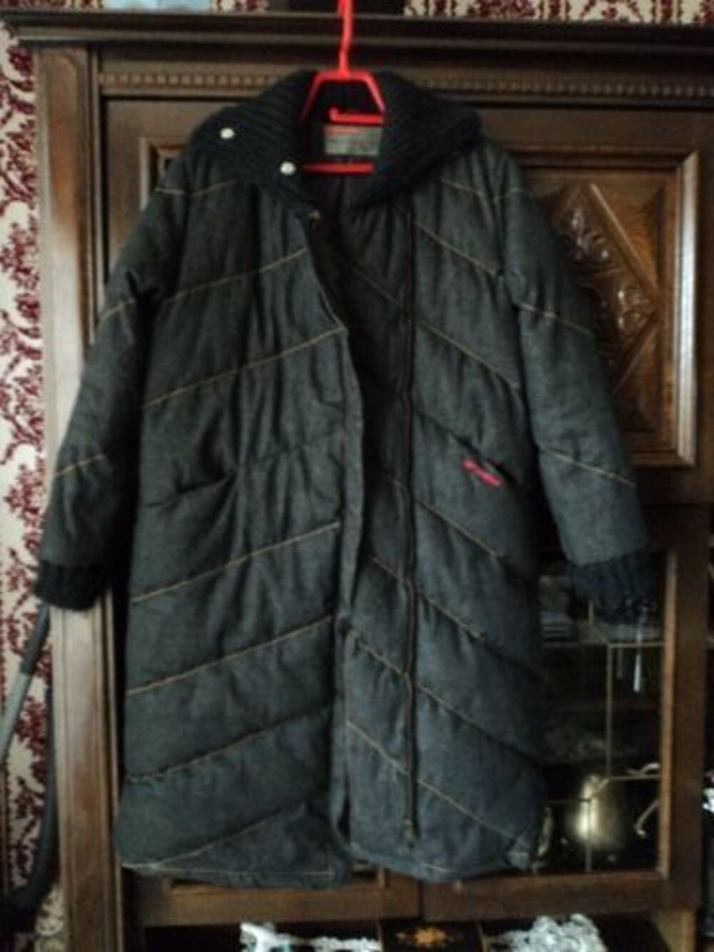Manteau genre doudounne Vêtements