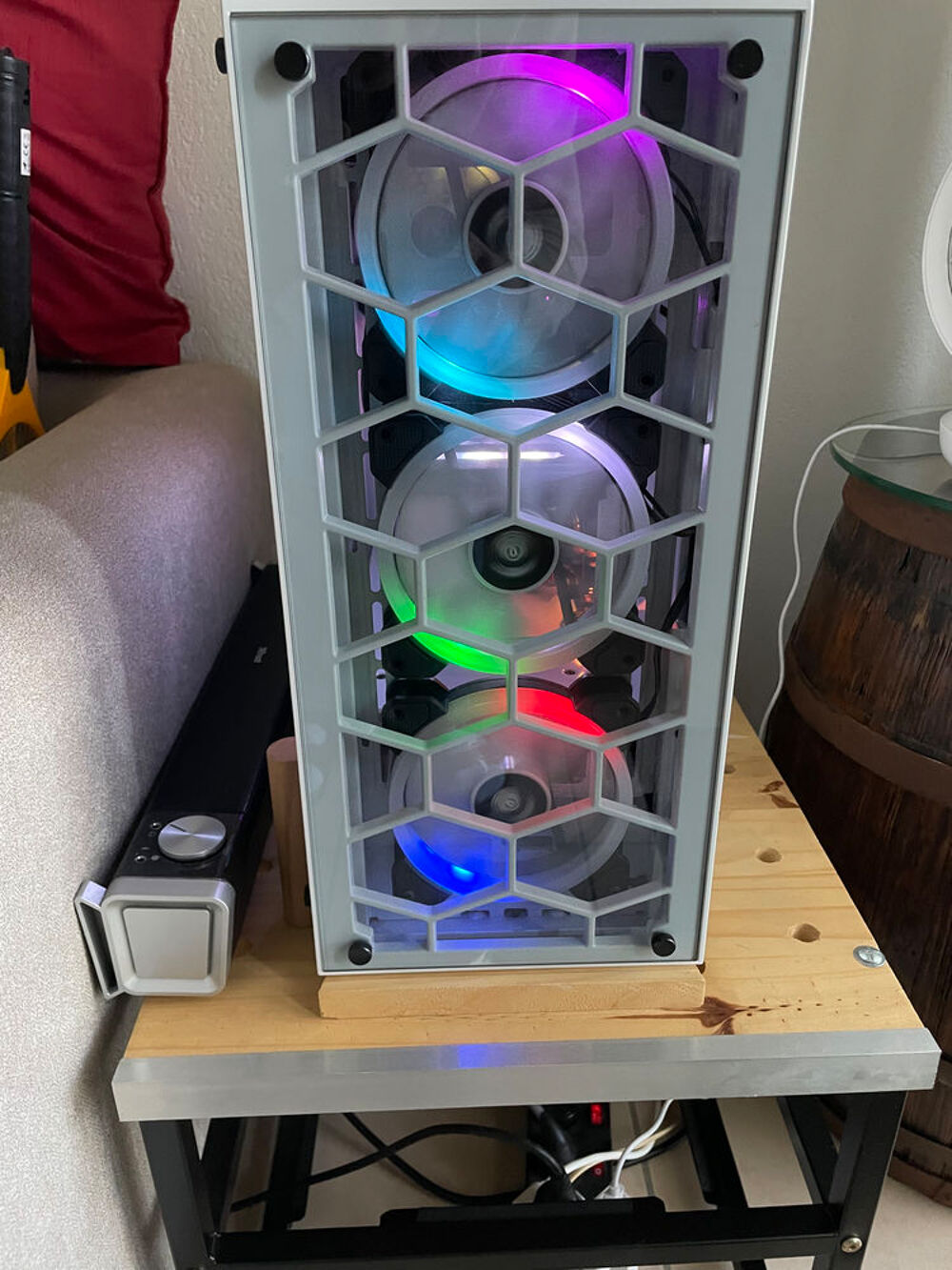 PC Gaming tr&egrave;s propre, comme neuf Matériel informatique