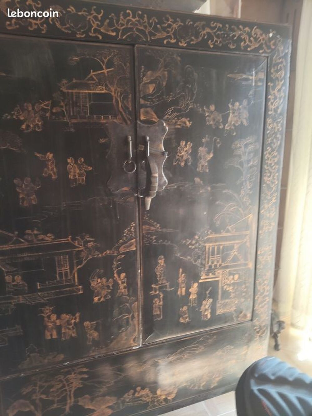 grande armoire XVIII&deg; si&egrave;cle - CHINE - bois laqu&eacute; Meubles
