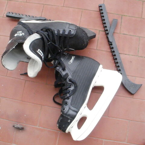 PATINS à glace Taille 38 Marque CCM Ultra 101 10 Montauban (82)