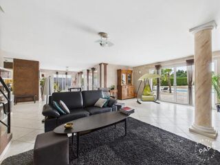  Maison  vendre 6 pices 168 m