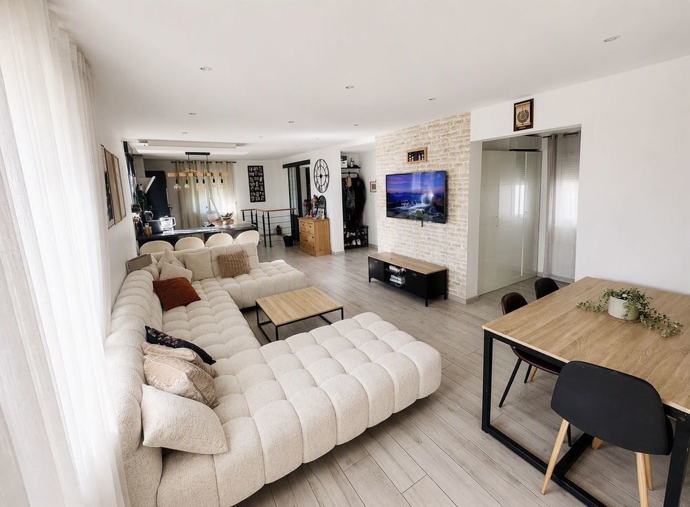 Vente Maison maison individuelle 5 pièces Toulon