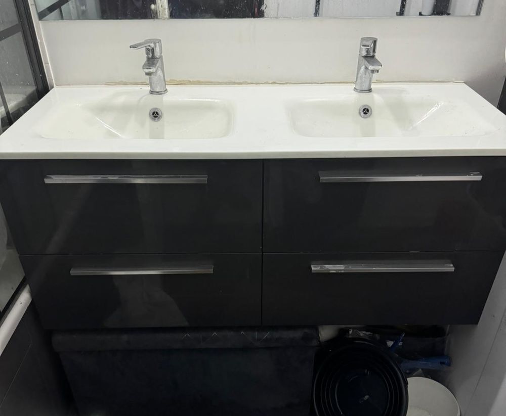 Meuble SDB sous-vasque avec double vasques VILLEROY ET BOCH Meubles