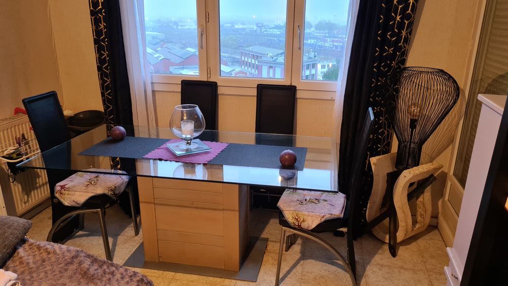 table &agrave; manger Meubles