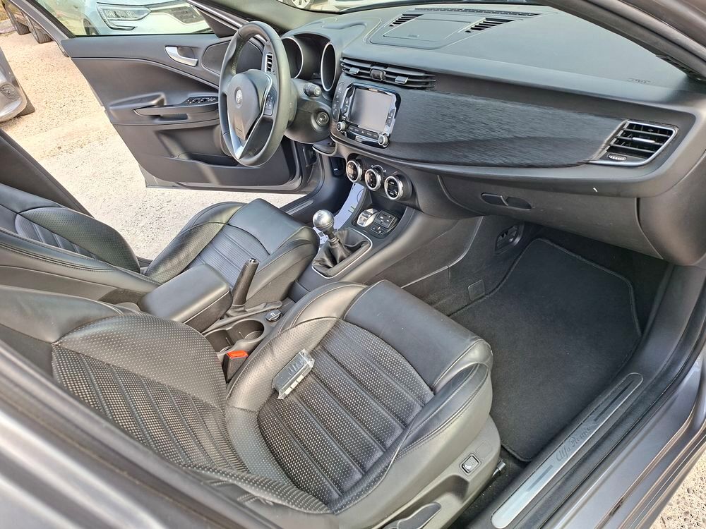 Giulietta 1.6l 120 jtdm ex&eacute;cutive bvm6 2020 occasion 06150 Cannes La Bocca