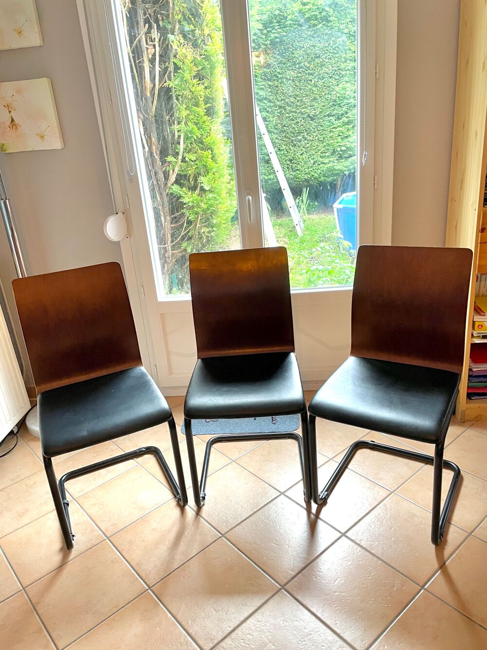 6 chaises design cantilever Meubles