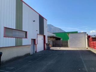  Atelier � louer 1 pi�ce 180 m�