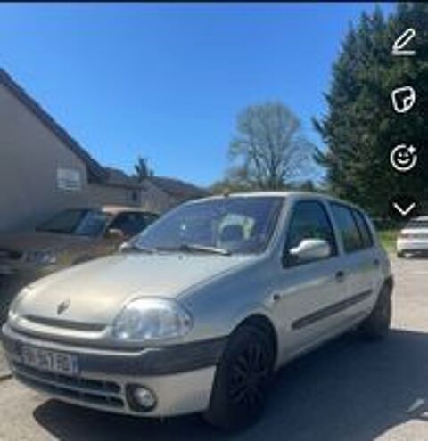 Clio II Clio 1.4i 16V MTV 2000 occasion 38300 Bourgoin-Jallieu