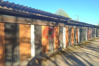  Parking / Garage � vendre 18 m�