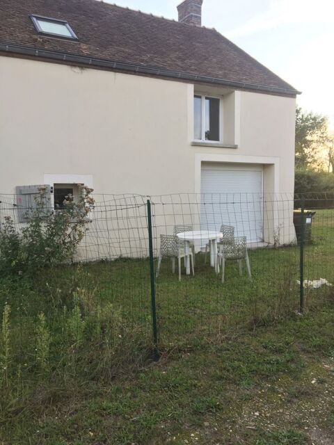  Maison � louer 4 pi�ces 600 m� Nemours