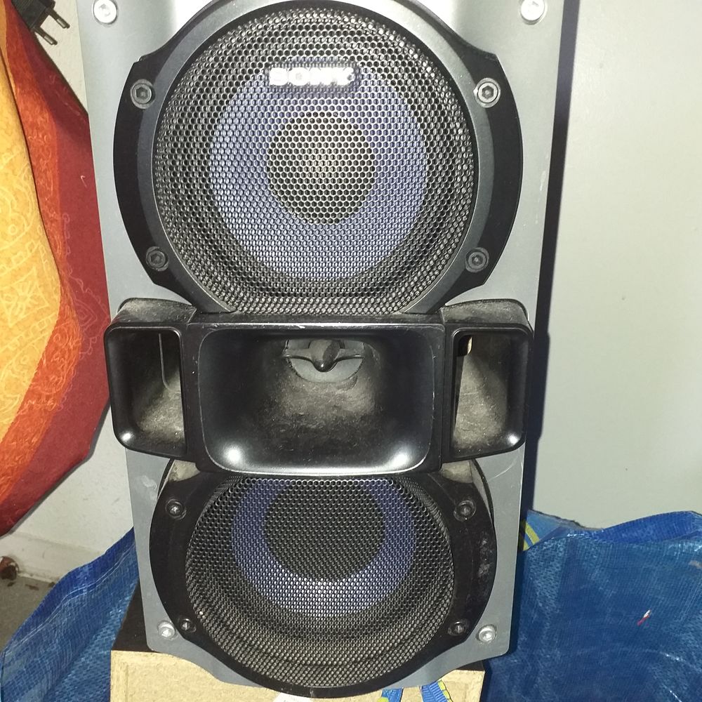 2 Enceintes Sony Audio et hifi