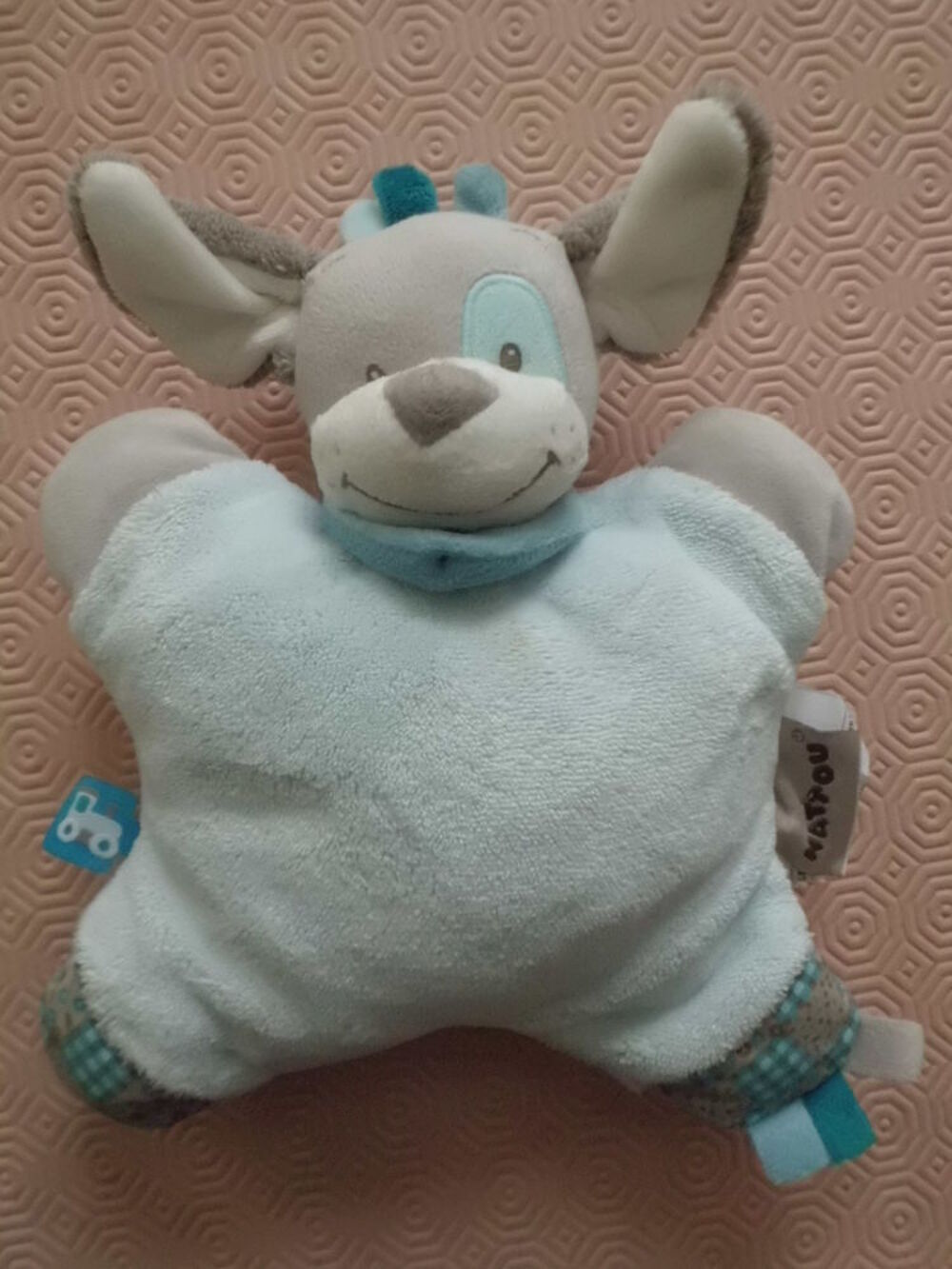 doudou chien nattou Jeux / jouets
