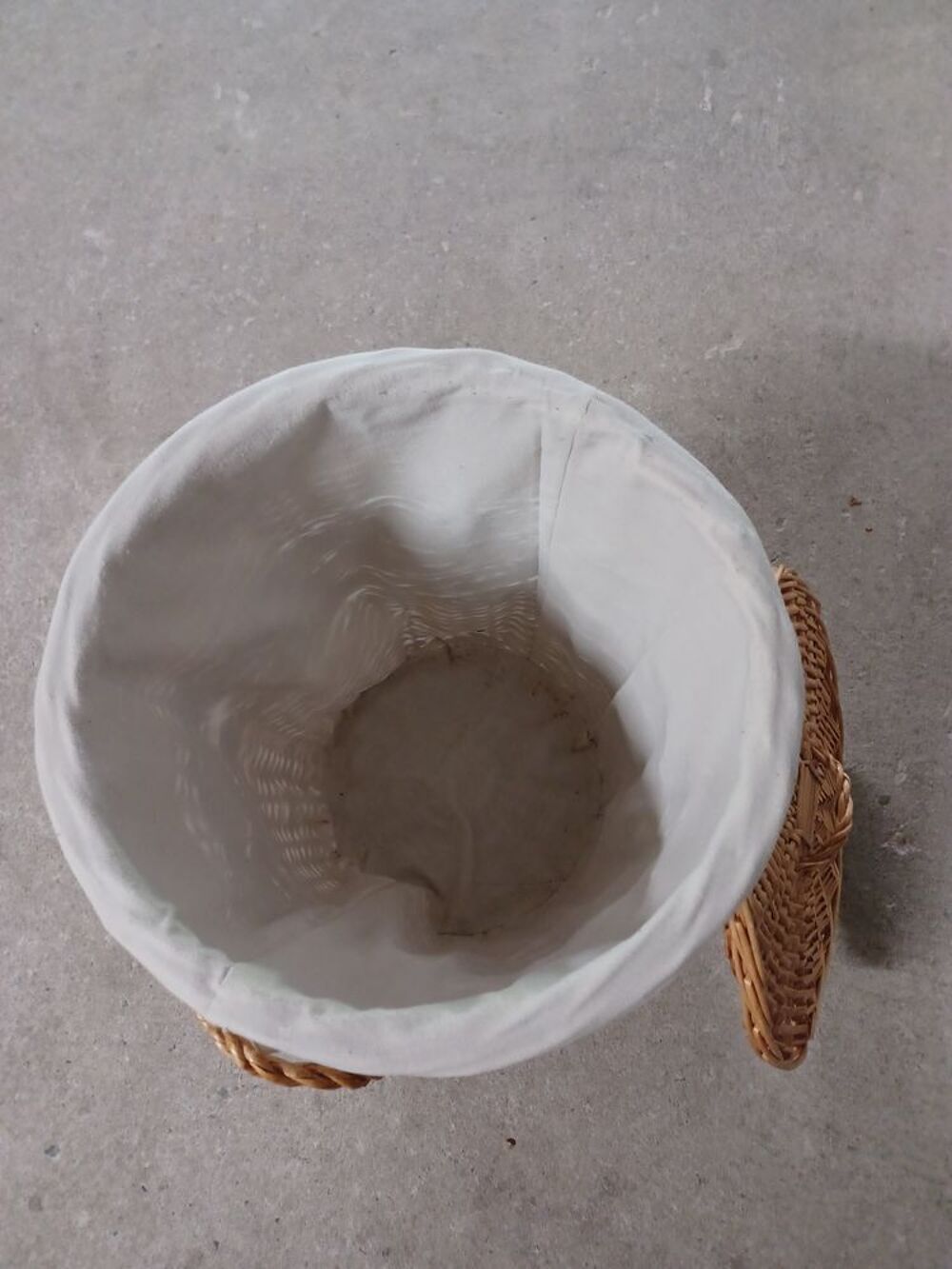 Panier &agrave; linge Meubles