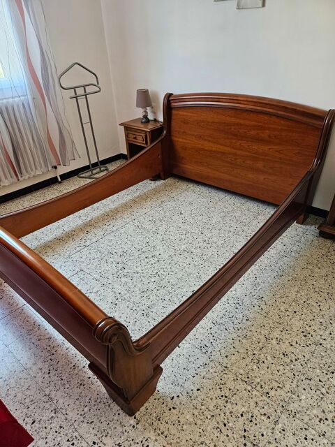  TOUR DE LIT, MATELAS, SOMMIER ELECTRIQUE
100 Lzignan-Corbires (11)