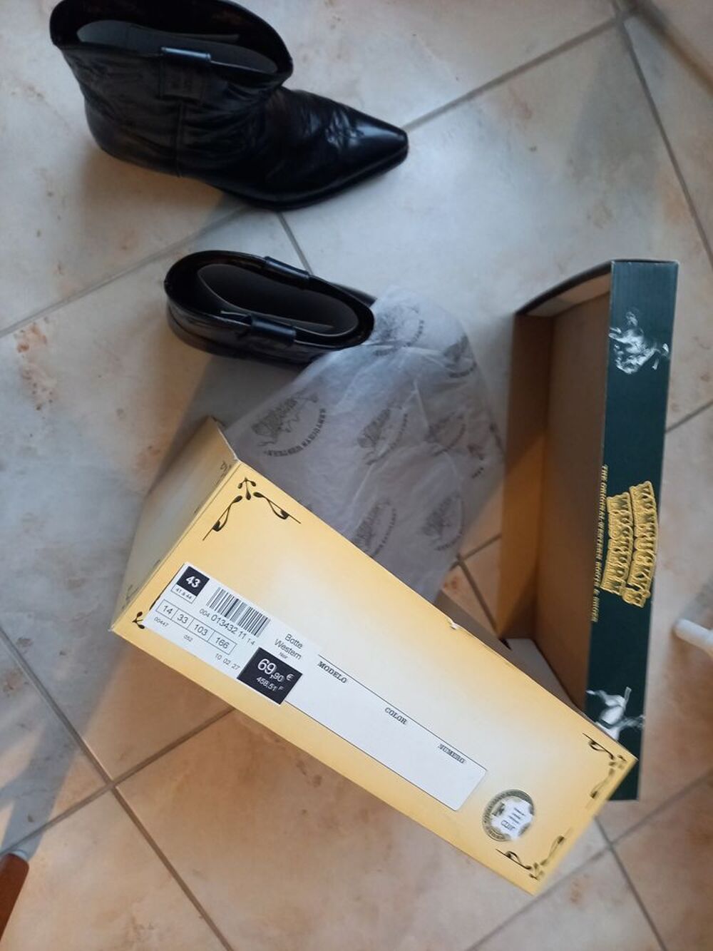 Bottes Santiag homme, Kentucky Western, 43, tr&egrave;s bon &eacute;tat. Chaussures