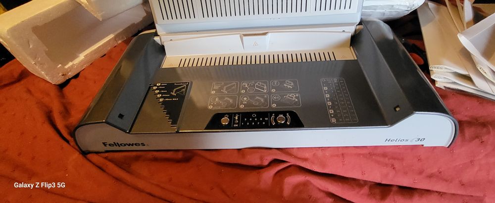 Thermorelieuse hellios 30 toute neuve + couverture Matériel informatique
