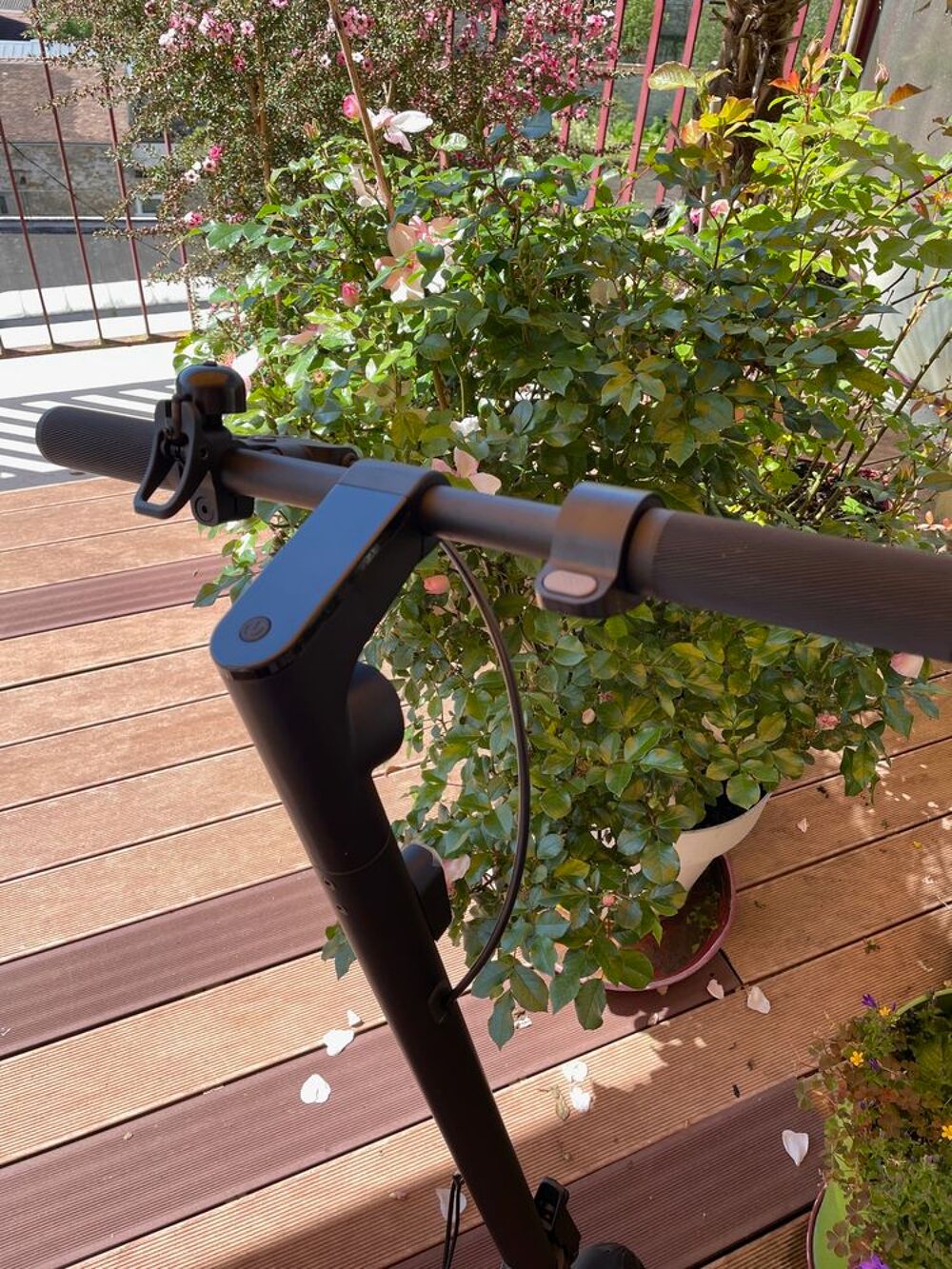 Trottinette &eacute;lectrique marque Decathlon MD 500 E Sports