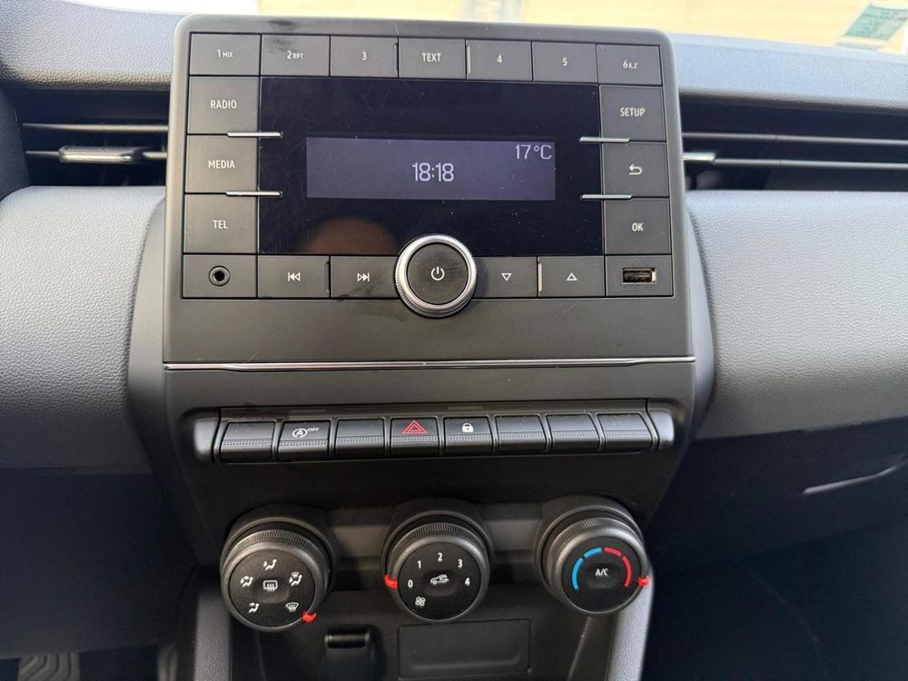 Clio V Clio SCe 65 Authentic 2023 occasion 42120 Le Coteau