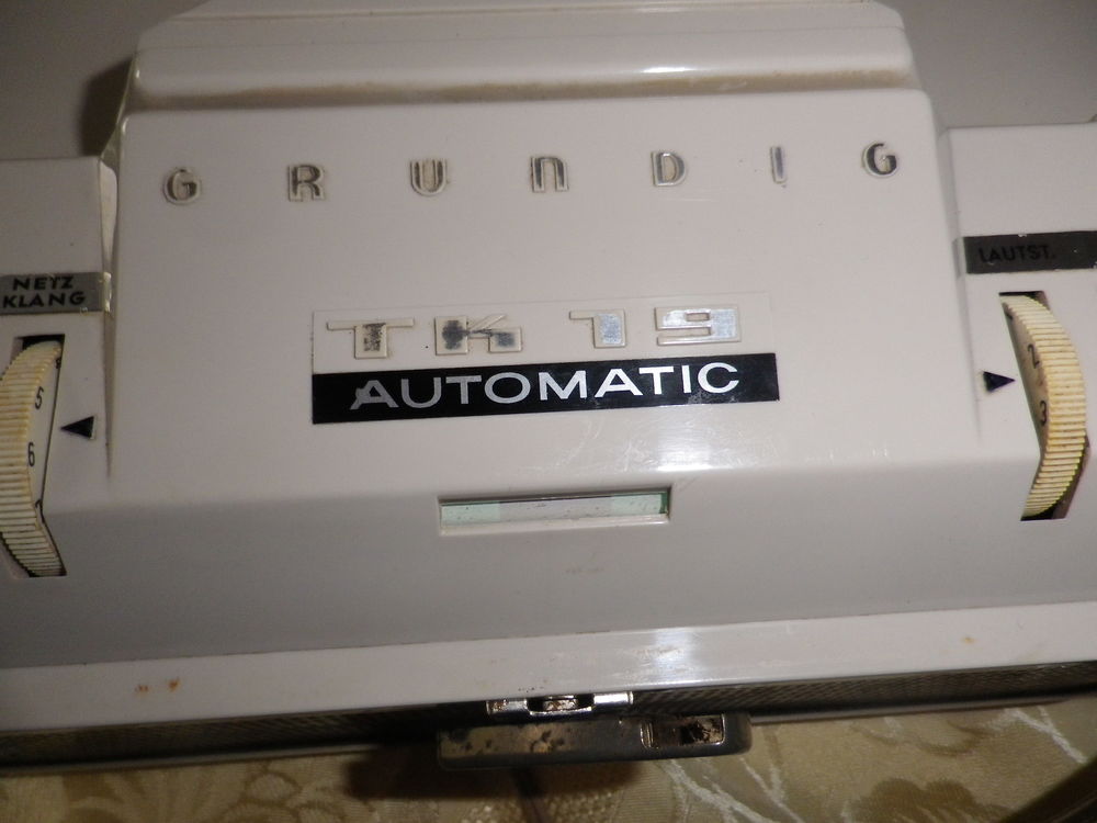 Magn&eacute;tophone &agrave; bandes GRUNDIG TK 19 AUTOMATIQUE A R&Eacute;VIS&Eacute;E Audio et hifi
