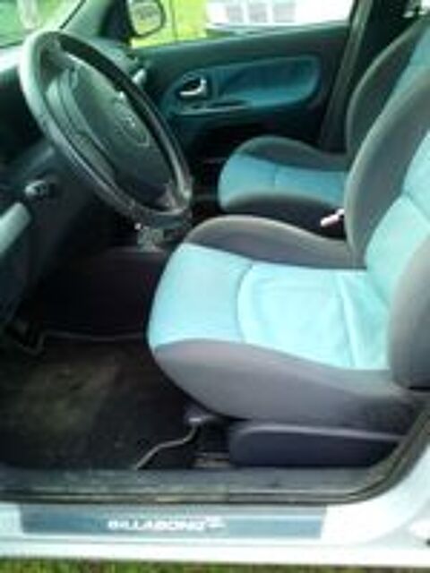 Clio II Clio 1.5 dCi - 65 Billabong 2003 occasion 41200 Villefranche-sur-Cher