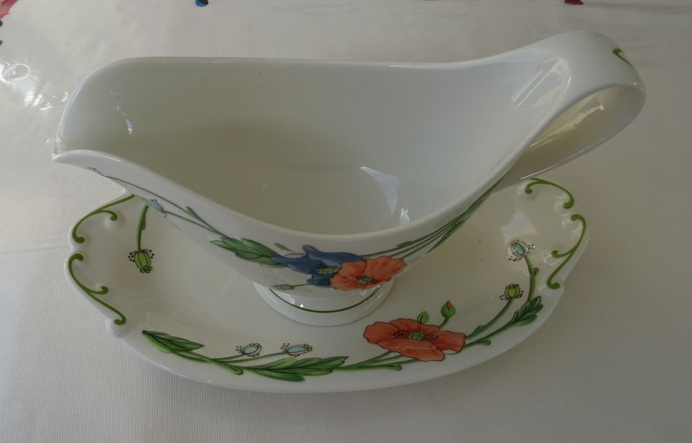Service de table Villeroy &amp; Boch, mod&egrave;le vintage Amapola Cuisine