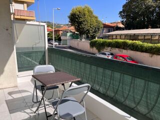  Appartement à louer 1 pièce 37 m² Nice