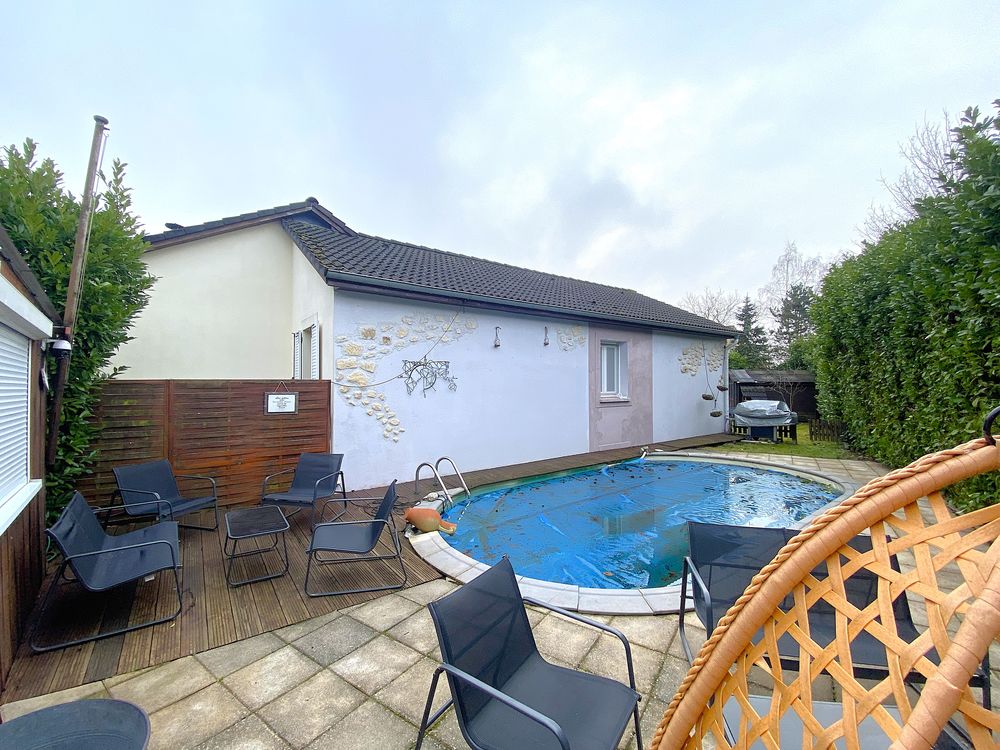 Vente Maison Maison individuelle avec piscine, dans un quartier calme, Forbach Forbach