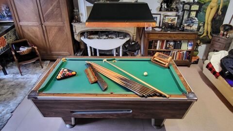 Billard RENÉ PIERRE complet + accessoires + éclairage offert 800 Lessy (57)