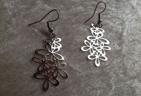 BOUCLE OREILLE ARGENT� FLEURS 3,5cm Envoi Possible
2 Tr�gunc (29)