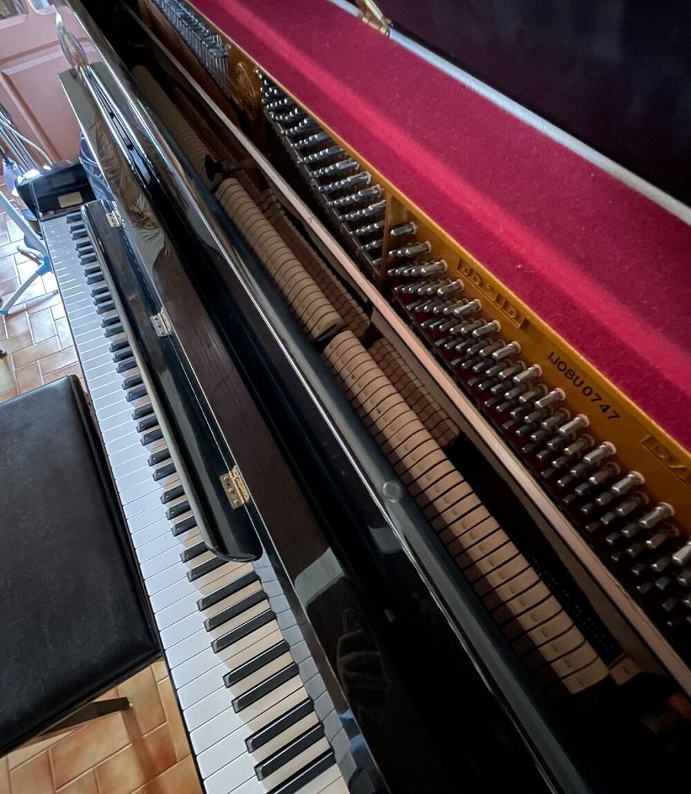 Piano Droit Samick JS-115 Instruments de musique