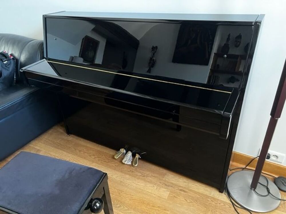 piano Yamaha B1 PE noir laqu&eacute; Instruments de musique