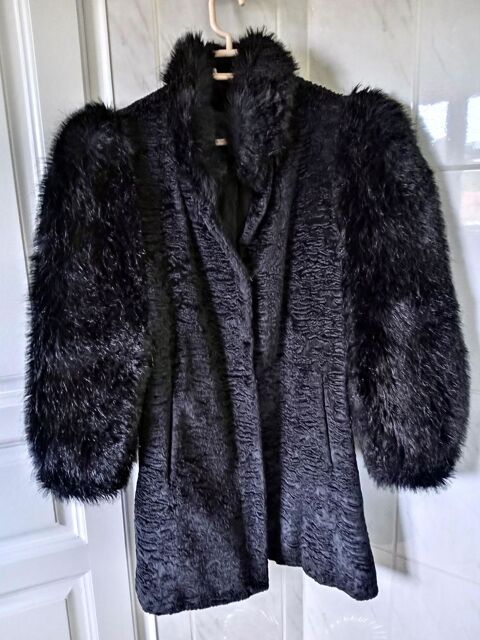 MANTEAU 3/4 Faon ASTRAKAN 0 Montanay (69)