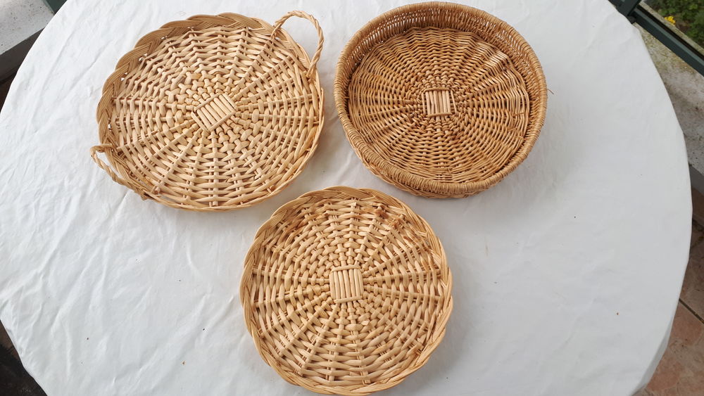 Lot de 5 corbeilles en osier Décoration
