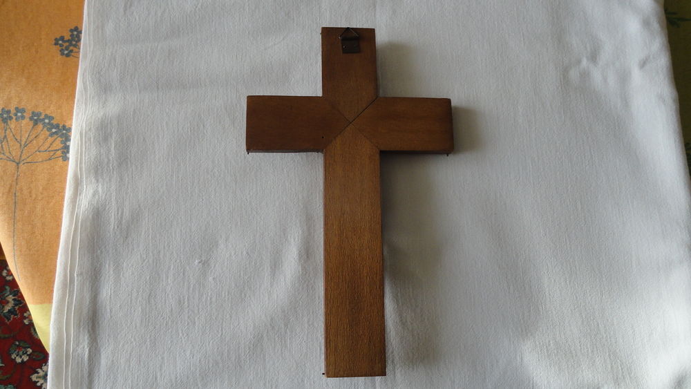 Crucifix 