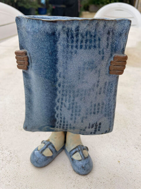 Vase Pieds Bleu Poterie �maill�e 25 Vigneux-sur-Seine (91)