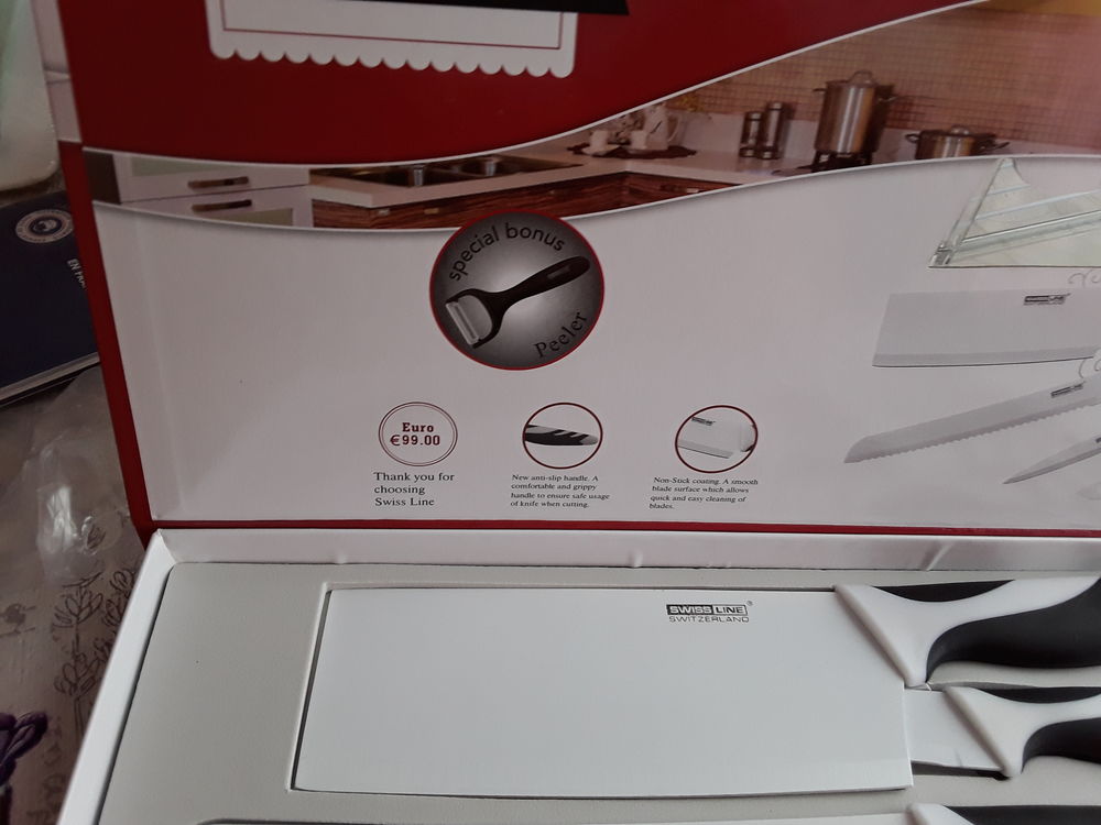 coffret couteaux neufs Cuisine
